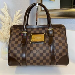 🎀 Louis Vuitton Damier Ebene Canvas Berkeley Bag